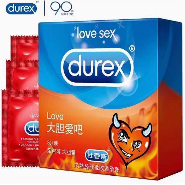 DUREX LOVE CONDOMS x 3 (Discreet Packaging)